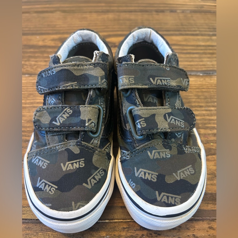 Kids' Old Skool V Sneaker